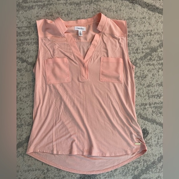 Calvin Klein Sleeveless Peachy Blouse V Neck Light Weight Pockets - Picture 1 of 6
